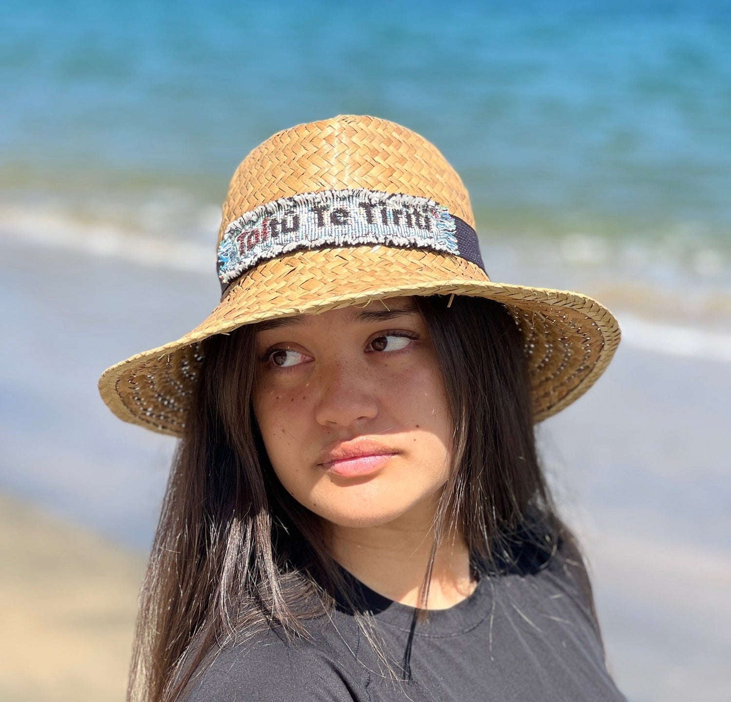 Whakapaipai | Accessories