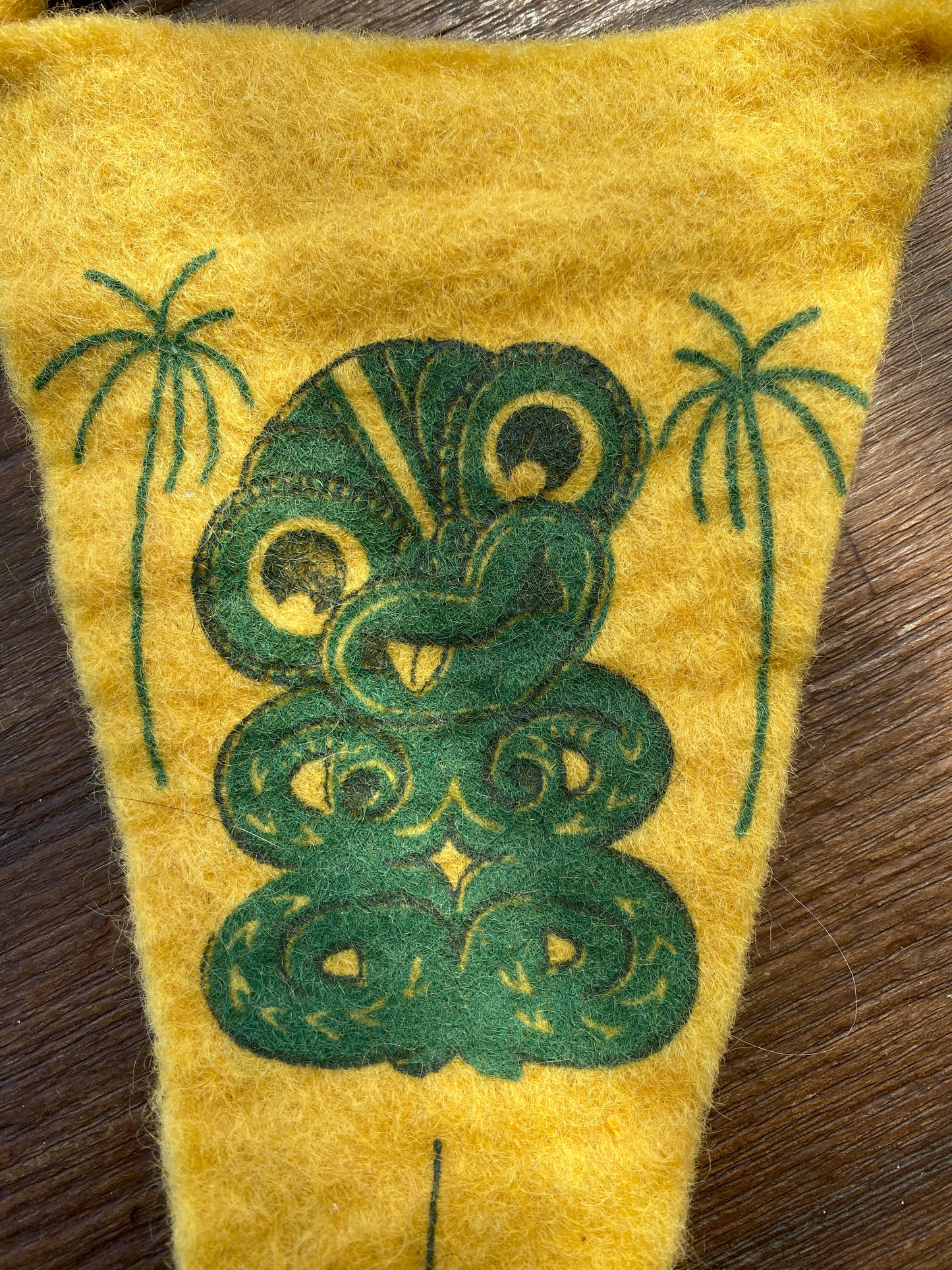 Flag -Tiki