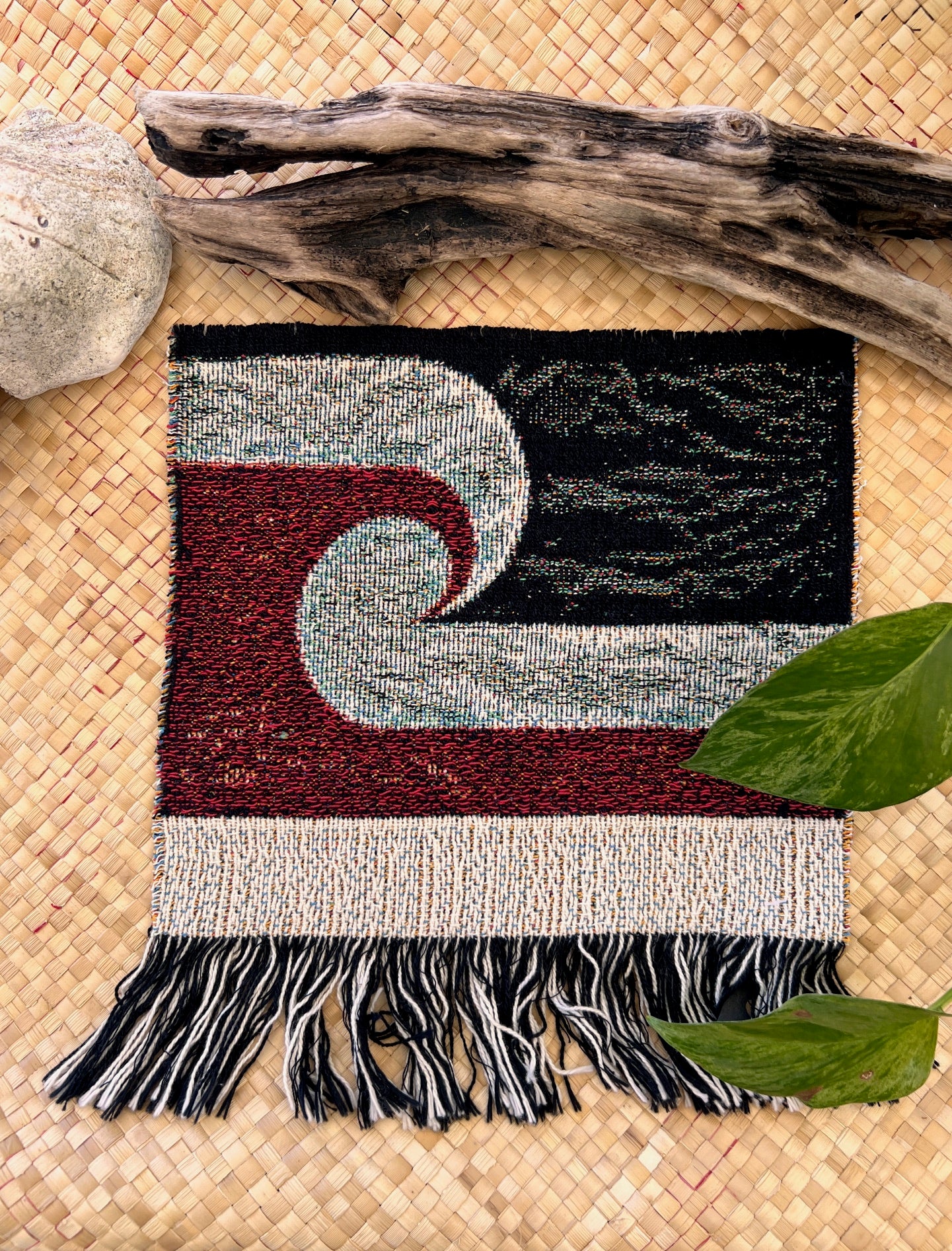 WHAKAAHUA - Te Tino Rangatiratanga Flag