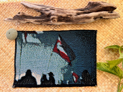 WHAKAAHUA - Tū māia