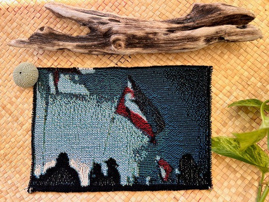 WHAKAAHUA - Tū māia