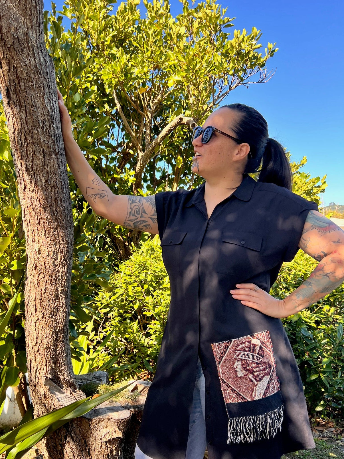 WHAKAAHUA - E Wahine